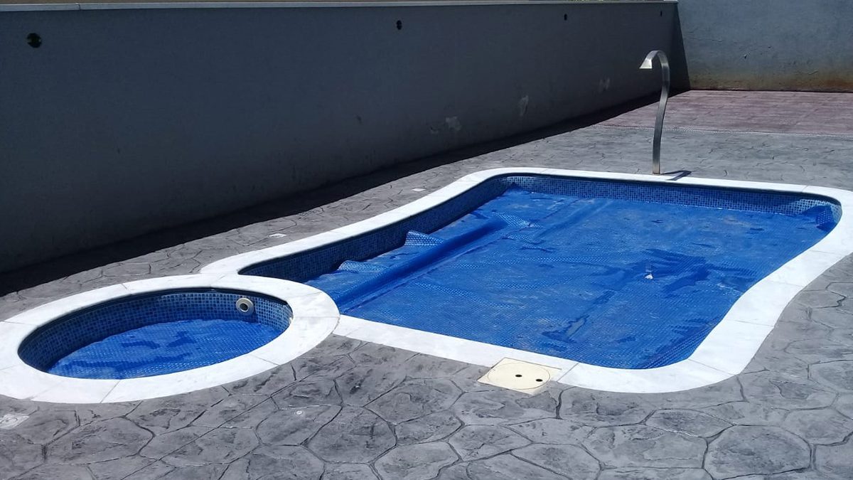concreto estampado para piscinas